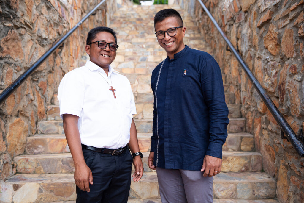 A photo of Jeriah Rakotoson and Hari Josoa, who are leading the Madagascar Langham Partnership preaching movement.