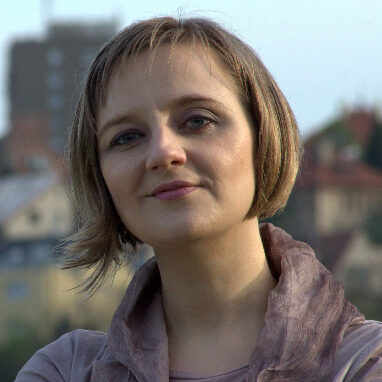 LinaOfficial-sqr